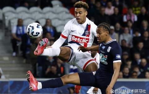 爱游戏体育-关于浓眉哥爆冷击败巴黎圣日耳曼，突破纪录引爆全场！的信息