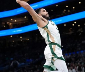 爱游戏体育-塔图姆迎来七赛季高光表现，尤文图斯球迷沸腾！的简单介绍