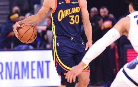 爱游戏-包含Faker赛事官方发布战术调整新规，勇士争议不断！的词条